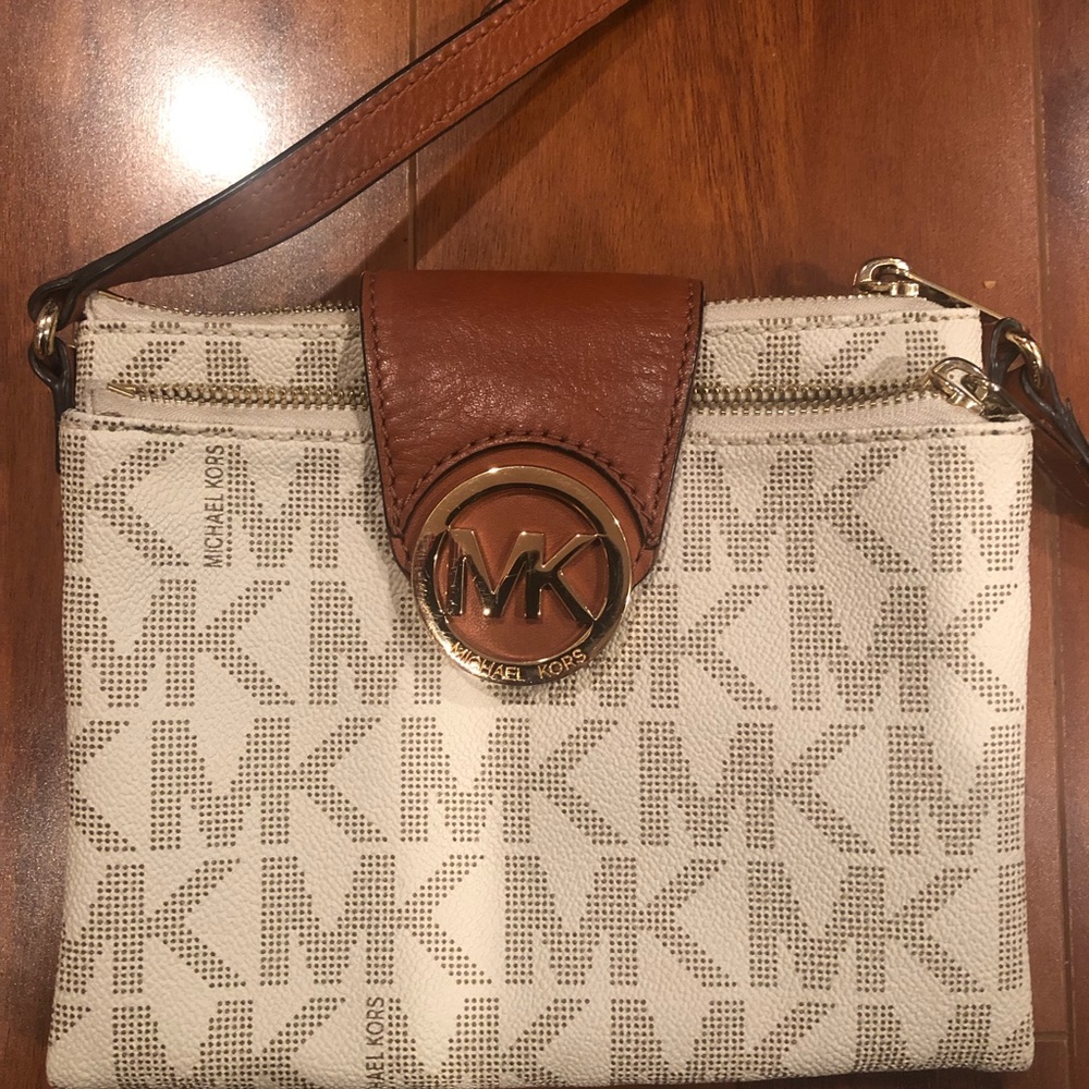 Michael Kors crossbody bag